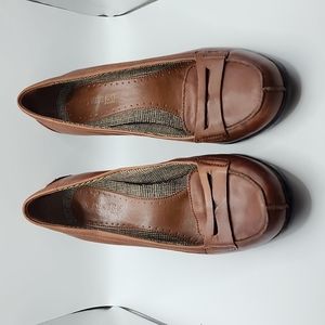 St. John's Bay brown leather penny loafer style size 9 heels